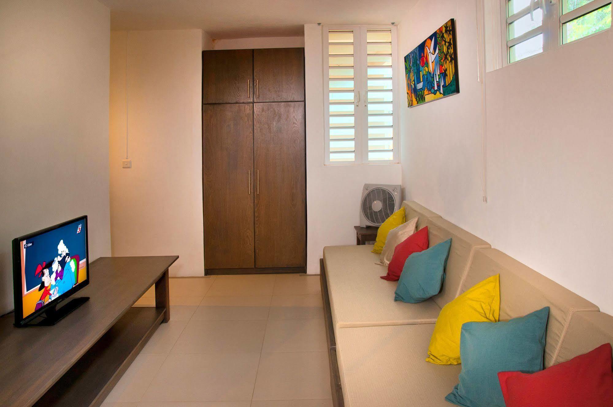 Gardens Retreat Villa Pereybere Beach Exterior foto
